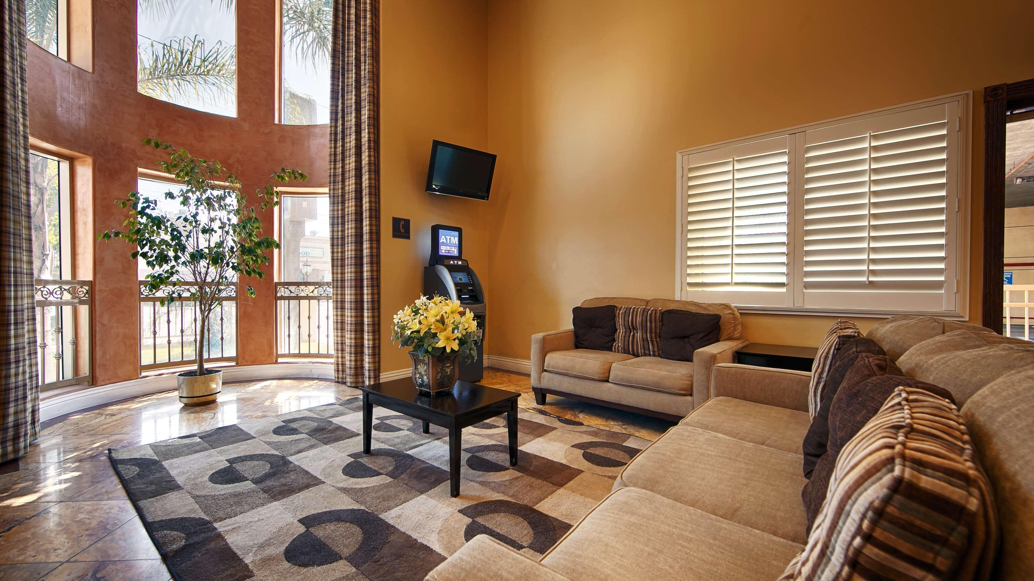 Best Western Burbank Airport Inn Лос-Анджелес Экстерьер фото