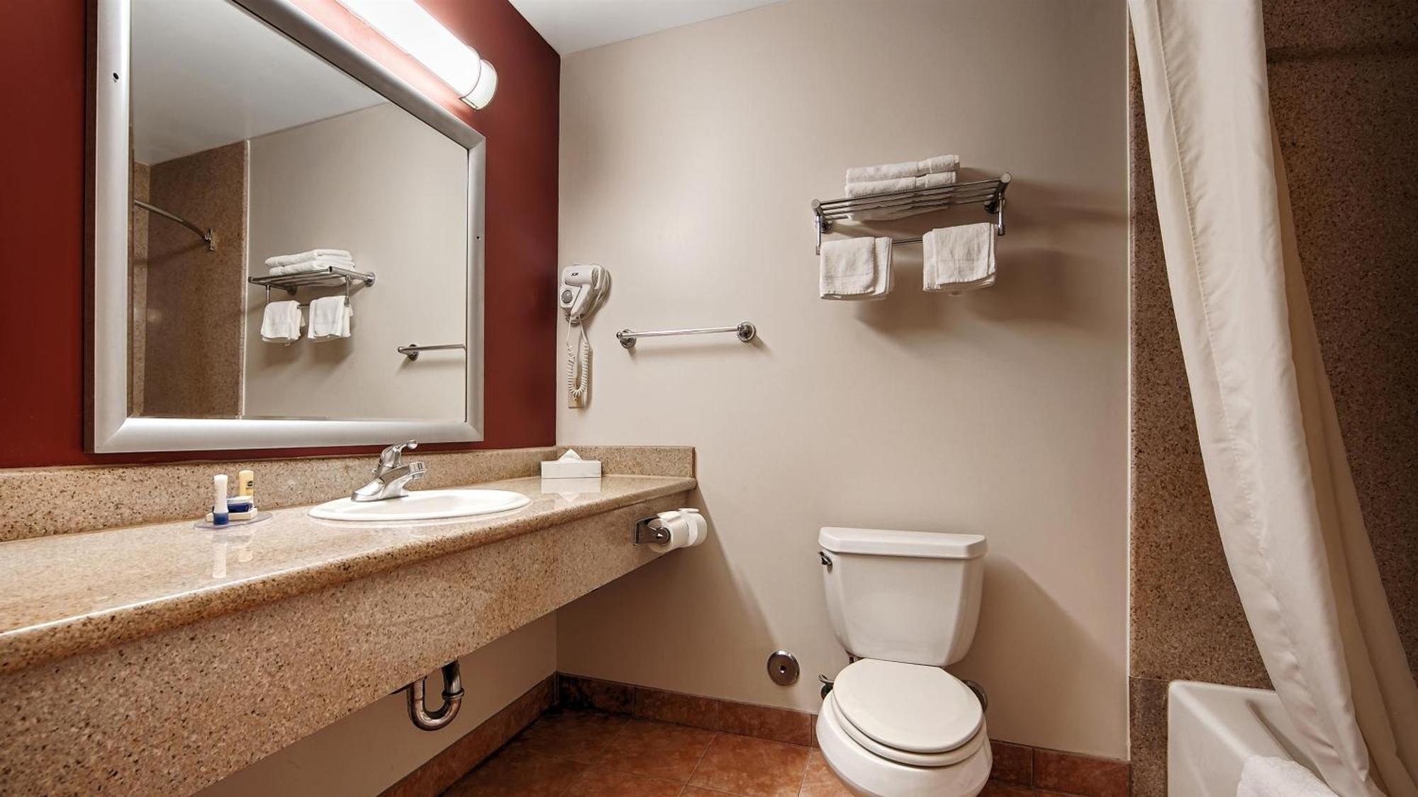 Best Western Burbank Airport Inn Лос-Анджелес Экстерьер фото